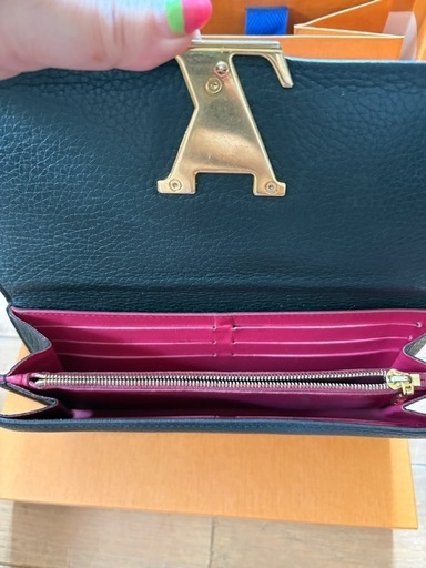 LOUIS VUITTON 　ポルトフォイユ・カプシーヌ 長財布