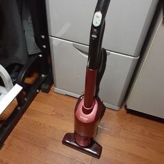 美品☆SHARPコード式！強力掃除機　配達無料！の画像