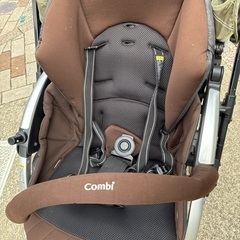 Combi コンビ　ネムリエ　オート4キャスの画像
