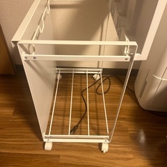 山崎実業のゴミ箱　他譲ります　全部引き取ってくれる方向けの画像
