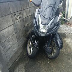 トリシティー125の画像