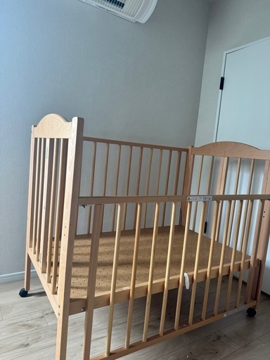 ベビーベッド スリーピー 木製