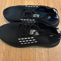 スポーツシューズの画像