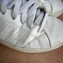 adidasスニーカーの画像
