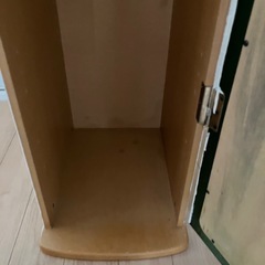 木製本棚の画像