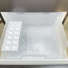 【3ヵ月保証付き】SHARP 2ドア冷蔵庫 152L 2022年製 配送・設置込み！メルカリよりお得 KR0077の画像