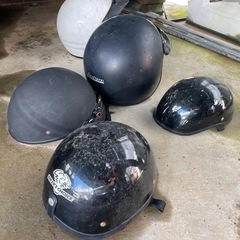 ヘルメットの画像