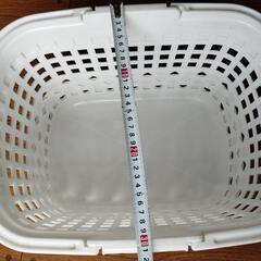 洗濯カゴの画像
