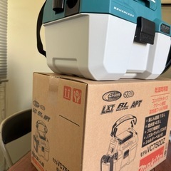 makita　充電式集じん機の画像