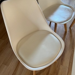 美品　イームズ　ダイニングテーブル　セットの画像