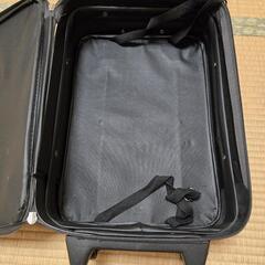機内持ち込みキャリーケースの画像