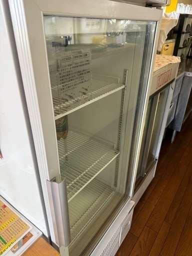 業務用冷蔵庫売ります