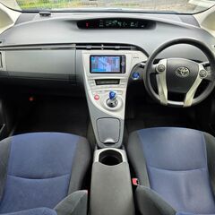 プリウス☆S☆後期型☆車検令和9年8月☆純正SDナビ☆CD☆DVDビデオ☆地デジTV☆Bluetooth☆ビルトインETC☆バックカメラ☆スマートキーの画像