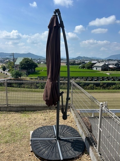 オシャレなガーデンパラソル