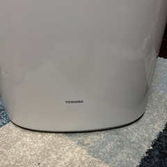 TOSHIBA除湿乾燥機 RAD-CR100X(W)の画像