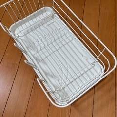 水切りラック　水切りかごの画像