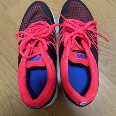 NIKE ランニングシューズ
の画像