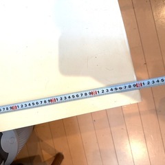 テレビボードの画像