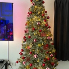 クリスマスツリーオーナメントの画像