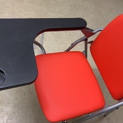 セミナー用のいす新の画像