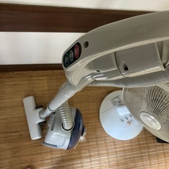 紙パック式掃除機の画像