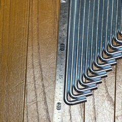 スチールペグ20本差し上げますの画像
