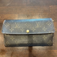 LOUIS VUITTON長財布
の画像
