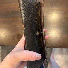 LOUIS VUITTON長財布
の画像