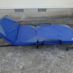 低床介護ベッド電動エアマット付の画像