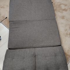 ソファーベッドの画像