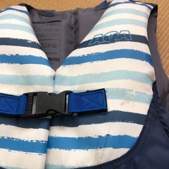 ライフジャケット　子供用　中古の画像