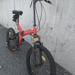 前後サスペンション付き　6段変速　折りたたみ自転車の画像