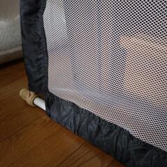 ベビー用の柵の画像