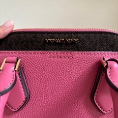 MICHAEL KORS ピンク ハンドバッグの画像