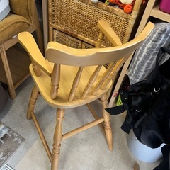 高山家具？　ベビーチェア　椅子　の画像