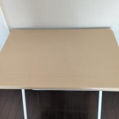テーブル（折りたたみ）美品の画像
