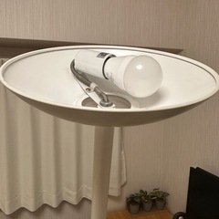 間接照明 スタンドライト ホワイト　北欧風の画像