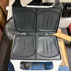 ニトリ ワイドホットサンドメーカーの画像