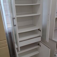 リユースのサカイ栃木店★ジモティ割あり★  食器棚 ホワイト W60×D39.5×H178 クリーニング済み TC10212の画像