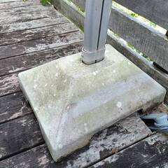 物干し台と竿２本の画像