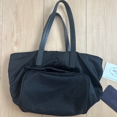 プラダ　トートバッグの画像