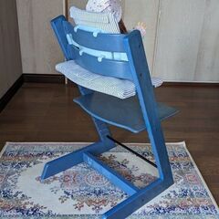 (ご予約有り)掲載写真訂正●STOKKE 木製イス★ストッケ トリップトラップ-2★ベビーセット(背あて＆ガード+専用クッション/カバー)付◎4ヶ月位～S/Ｎ4～岡崎市◎の画像