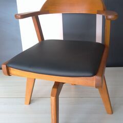 ※取引中/売約済***********無料差し上げます　未使用　エラー入庫品　ダイニングチェア 回転 肘付き  ダイニング チェア シンプル 天然木 回転式 ダイニングチェアー 木製の画像