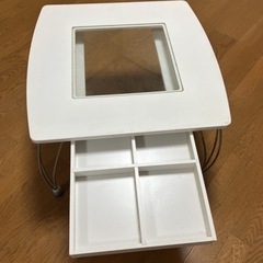 テーブルの画像