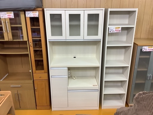 【リサイクルサービス八光】幅88㎝　土井インテリア　食器棚　ホワイト