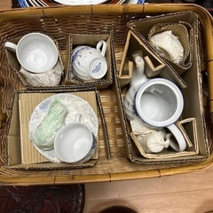 ティーカップセットの画像