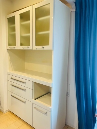 パモウナ　キッチンボード　食器棚