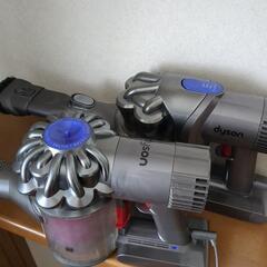 ダイソン掃除機2台まとめての画像