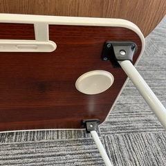 折りたたみ　テーブル　ソケット付きの画像