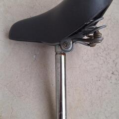 中古　自転車のサドル①の画像